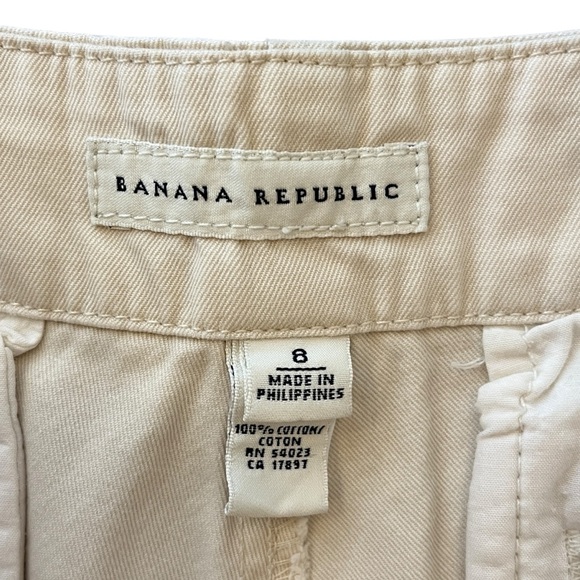 Banana Republic Vintage Grey Beige Khaki Chino High Rise Cotton Shorts size 8 - Picture 3 of 3